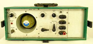 Helle Single Diver Radio.        Item E11