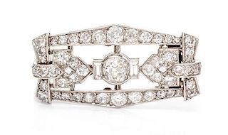 A Platinum and Diamond Clip/Brooch, French, 4.10 dwts.
