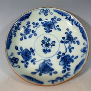 CHINESE ANTIQUE BLUE WHITE DISH - 18TH CENTURY