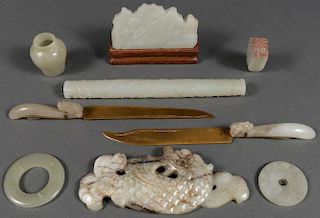 9 CHINESE CARVED JADE ITEMS, MOSTLY QING DYNASTY