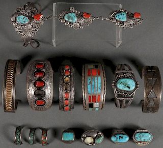 A GROUP OF 14 SOUTHWEST SILVER & TURQUOIS JEWELRY