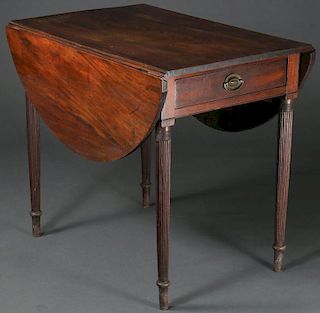 A FEDERAL MAHOGANY PEMBROKE TABLE, 1790-1810