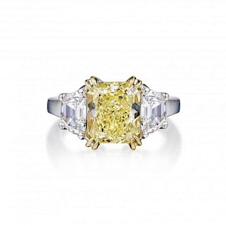 A 2.64-Carat Fancy Light Yellow Diamond Ring