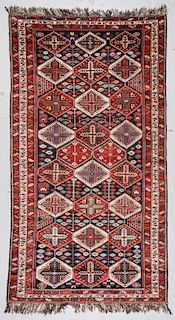 Antique Baktiari Rug, Persia: 5'6'' x 10'