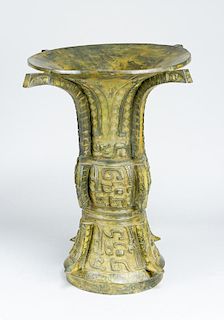 Large Chinese Gu bronze Vase in archaic style