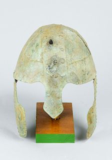 Archaic bronze helmet