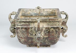 Chinese bronze bowl in archaic style