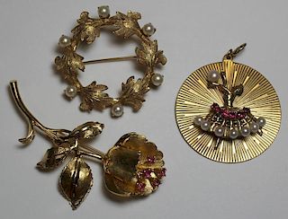 JEWELRY. Assorted 14kt Gold Brooch Grouping.