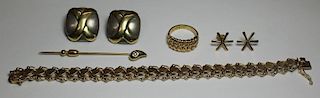 JEWELRY. Assorted 14kt and 18kt Gold Jewelry Group