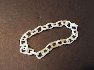 FINE Chinese White Jade Chain Bracelet, inner diameter 2 1/2"