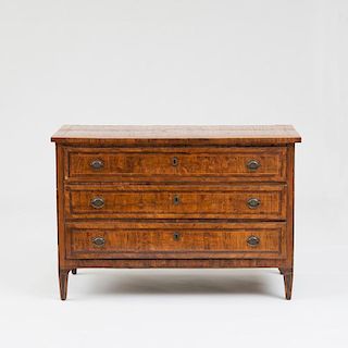 ITALIAN NEOCLASSICAL WALNUT AND FRUITWOOD PARQUETRY AND MARQUETRY CHEST OF DRAWERS