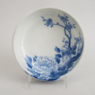 JAPANESE BLUE AND WHITE PORCELAIN FOOTED BOWL