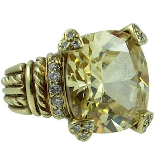18K Judith Ripka Diamond Ring.