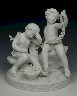 Dresden Volkstedt figurine "Cherubs with Garland"