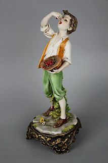 Capodimonte Benacchio Figurine "Boy Eating Cherries"