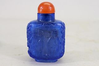 Chinese Peacock Blue Glass Figural Snuff Bottle