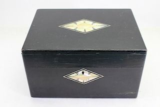 Black Lacquer & Mother of Pearl Inlay Jewelry Box