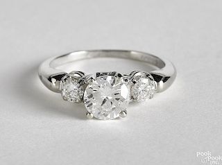 14K white gold diamond ring