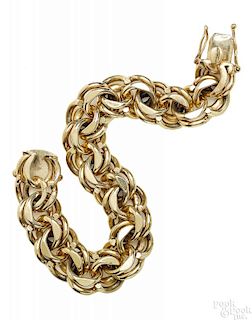 14K yellow gold link bracelet