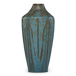 VAN BRIGGLE Vase with irises