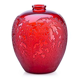 LALIQUE "Acanthes" vase, red glass