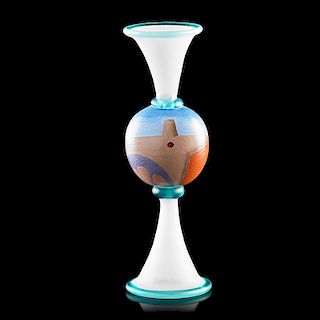 DAN DAILEY; LINO TAGLIAPIETRA Glass cabinet vase