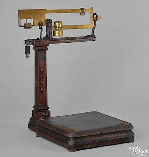 Wells Fargo & Co. Express Howe counter scale