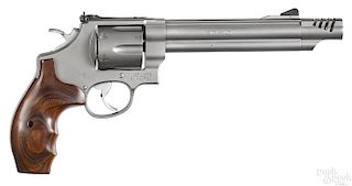 Smith and Wesson matte stainless steel revover