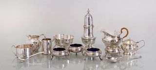 GROUP OF TWELVE STERLING SILVER TABLE ARTICLES