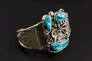 Navajo Traditional Style Bracelet