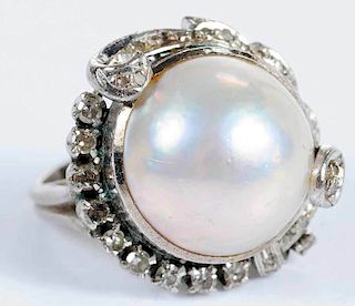 10kt. Pearl & Diamond Ring