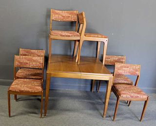 MIDCENTURY. Table and 6 Chairs.