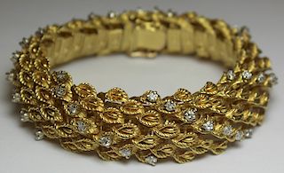 JEWELRY. 18kt Gold and Diamond Bracelet.