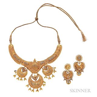 22kt Gold Necklace and Earrings