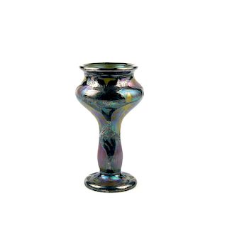 Phﾊnomen vase with silver overlay, c1902