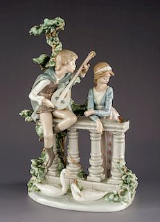 Lladro #5381 'Serenade' Figurine