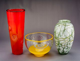 3 Pcs Hand Blown Art Glass Incl Vases