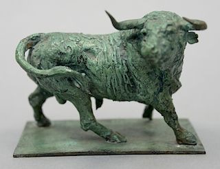 Humberto Peraza (1925-2016), bronze, "Toro", signed on base: H. Peraza. height 4 inches, length 5 1/4 inches. 

Provenance: Estate o...