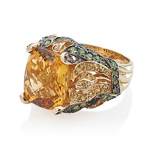 CITRINE & YELLOW GOLD FLORAL RING