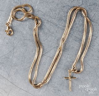 18K yellow gold necklace with cross pendant