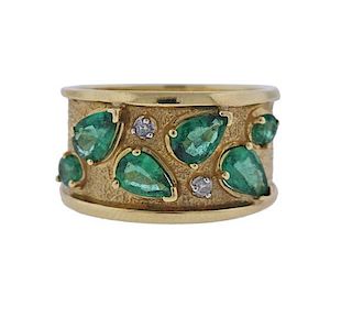 14k Gold Diamond Emerald Band Ring 