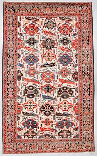 Antique Baktiari Rug, Persia: 10'10'' x 17'7''