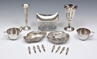 Grouping of silver objects