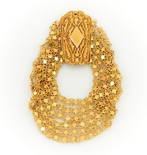 22k Yellow gold bracelet with a large, ornate filigree clasp, 38.4g.