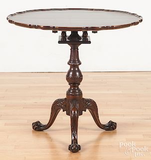 Chippendale style mahogany pie crust tea table