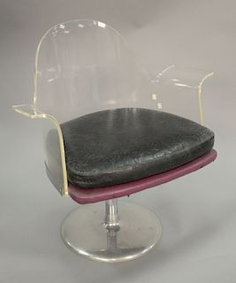 Lucite swivel chair, attributed to Vladimir Kagan