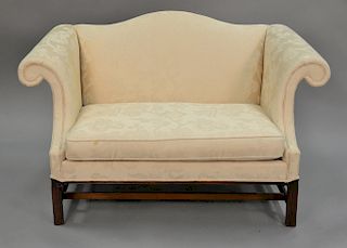 Hickory Chippendale style loveseat. wd. 56in.