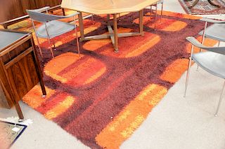 Danish Modern room size Rya rug/shag carpet. 8' x 11'