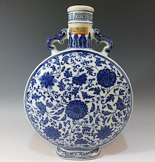 CHINESE ANTIQUE BLUE WHITE MOON FLASK VASE - YONGZHENG MARK AND PERIOD