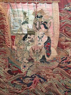 A LARGE CHINESE ANTIQUE EMBROIDERED PANEL